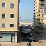 Ruyi * De Panne